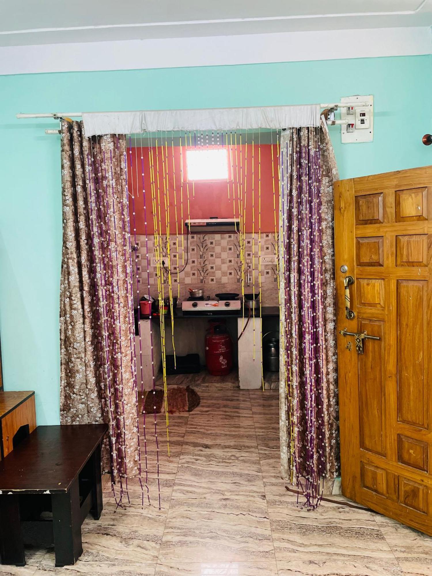 Royal Home Stay Mysore Buitenkant foto